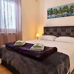 דירה Casa Mia Sabunike A1 פריבלאקה