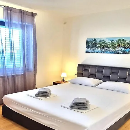 Casa Mia Sabunike A1 *