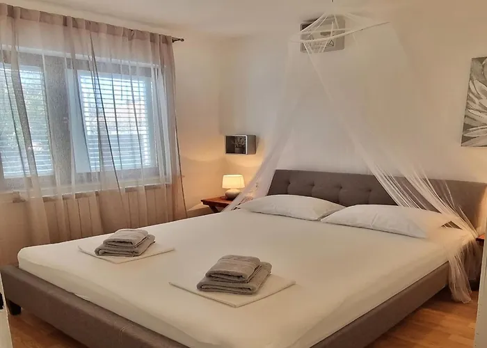 Casa Mia Sabunike A1 פריבלאקה